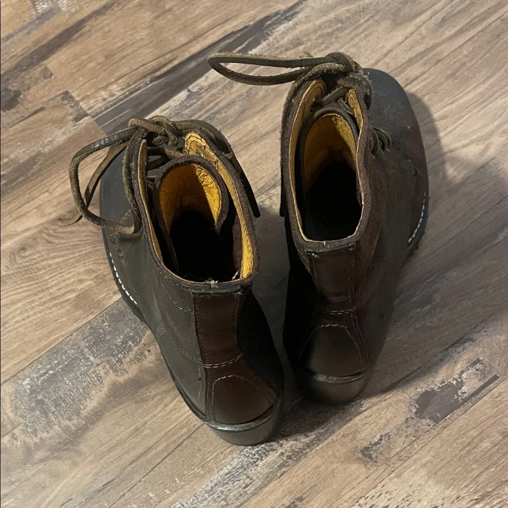 Brown Leather Women’s Frye Boots - Picture 2 of 6